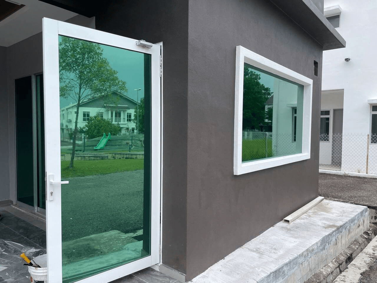 THE BEST DEAL TIPS FOR TINTED GLASS TAMAN KLANG UTAMA