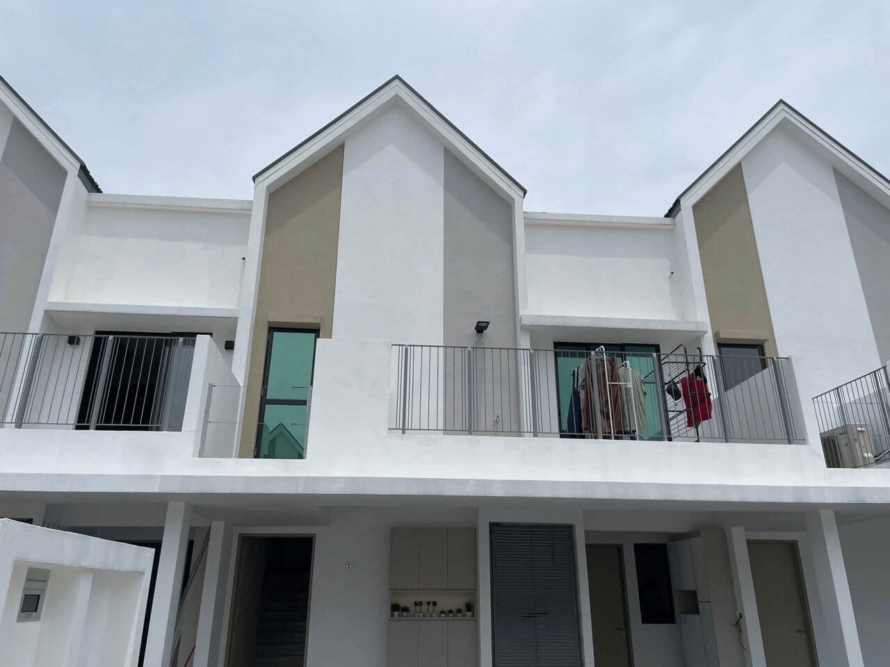 THE BEST COMPLETE CHECKLIST TINTED HOUSE BANDAR SULTAN SULEIMAN
