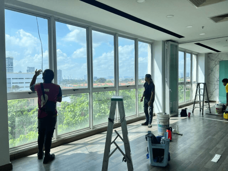 THE BEST FIND OUT GREAT TINTED BUILDING KOTA KEMUNING