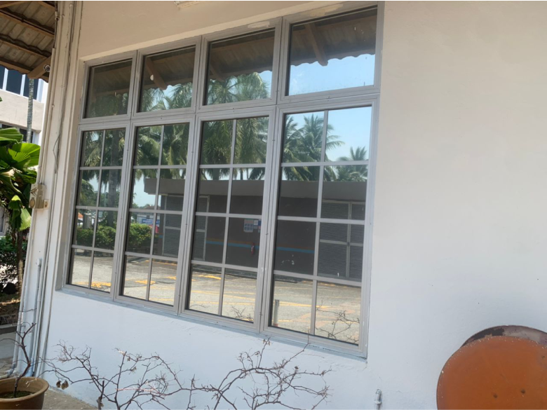 THE BEST GREAT DEAL TINTED WINDOW FILM TAMAN SENTOSA