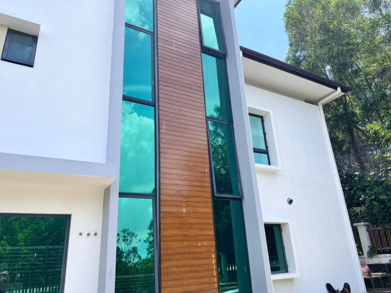 THE BEST FIND OUT HOUSE TINTED AT TELOK GONG