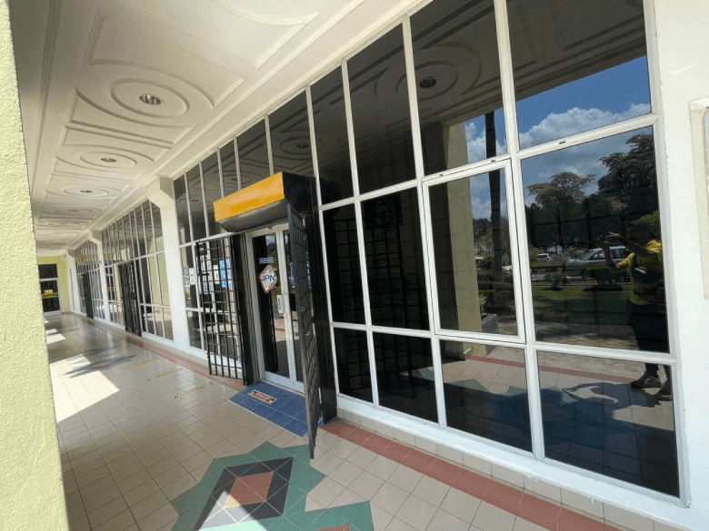 THE BEST FACTORS WINDOW FILM AT TAMAN SRI ANDALAS