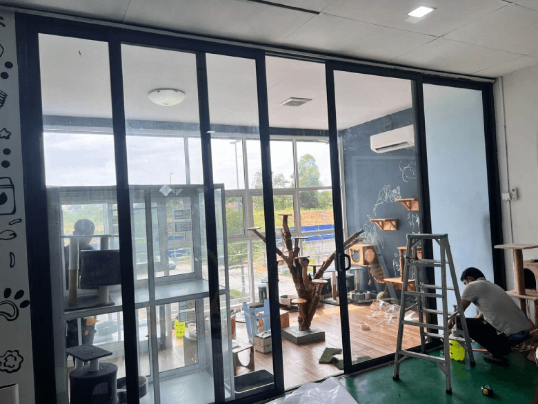 THE BEST COMPLETE CHECKLIST FOR TINTED GLASS AT MERU