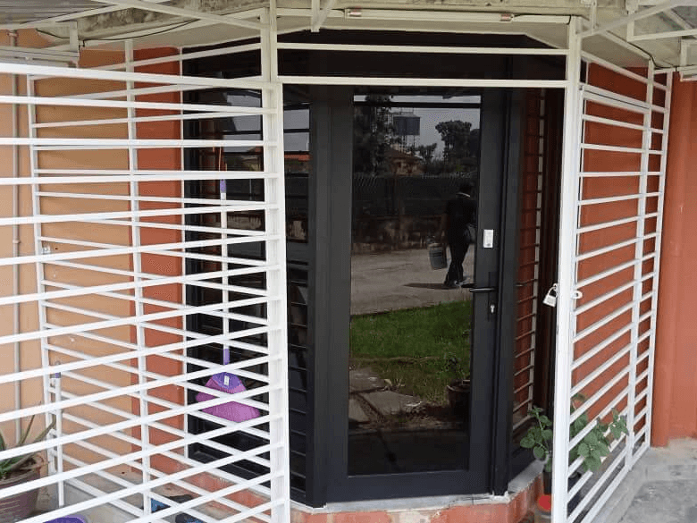 FIND THE BEST DEAL WINDOW TINTING AT KAPAR